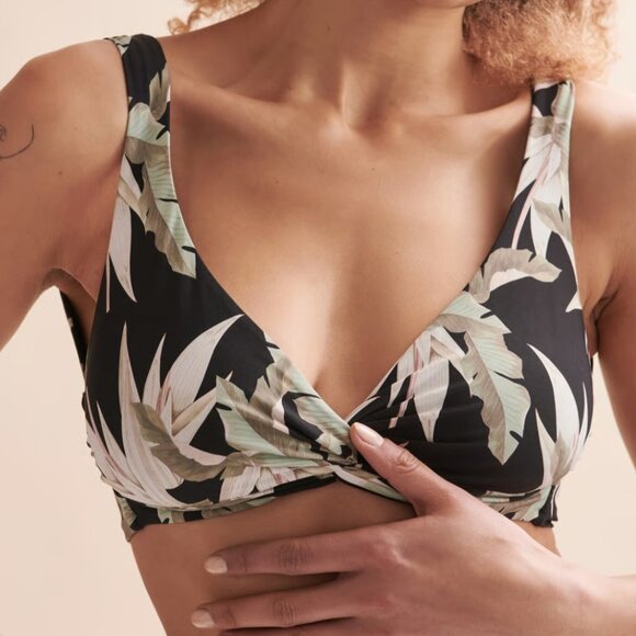 NWT MALAI Perwinkle Reversible Twisted Bikini S - Picture 7 of 12